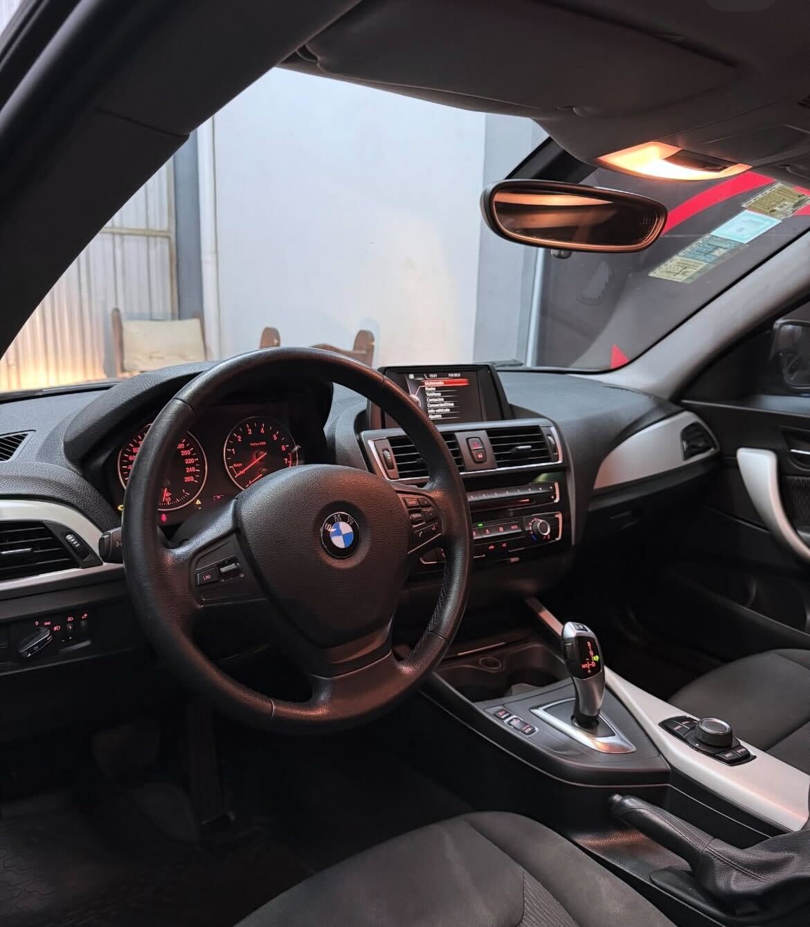 BMW 120i Active Coupe — foto 8