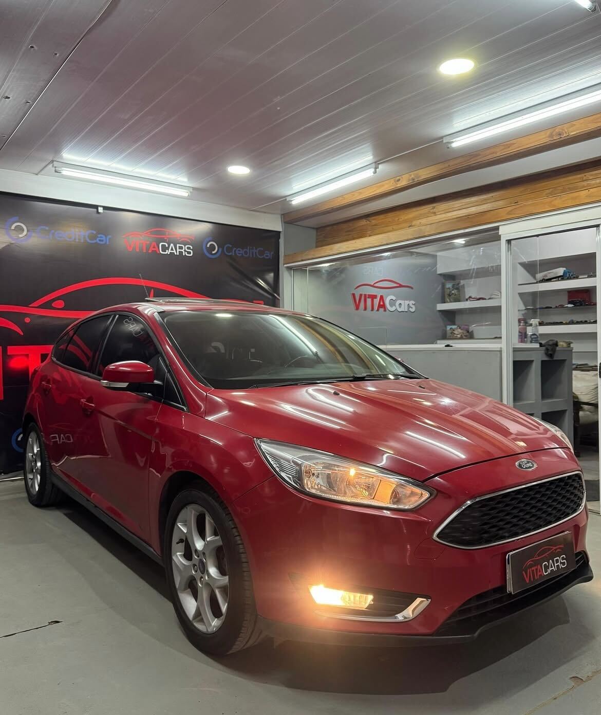 Ford Focus — foto 2