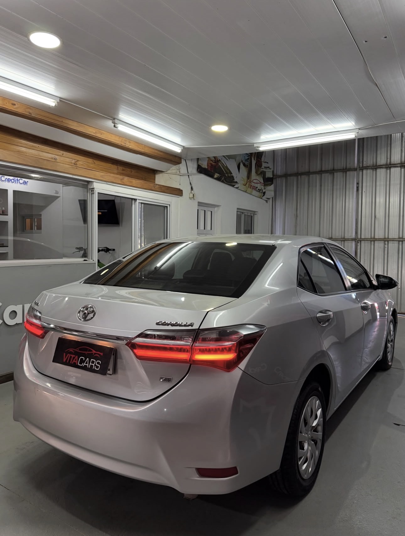 Toyota Corolla XEI — foto 4