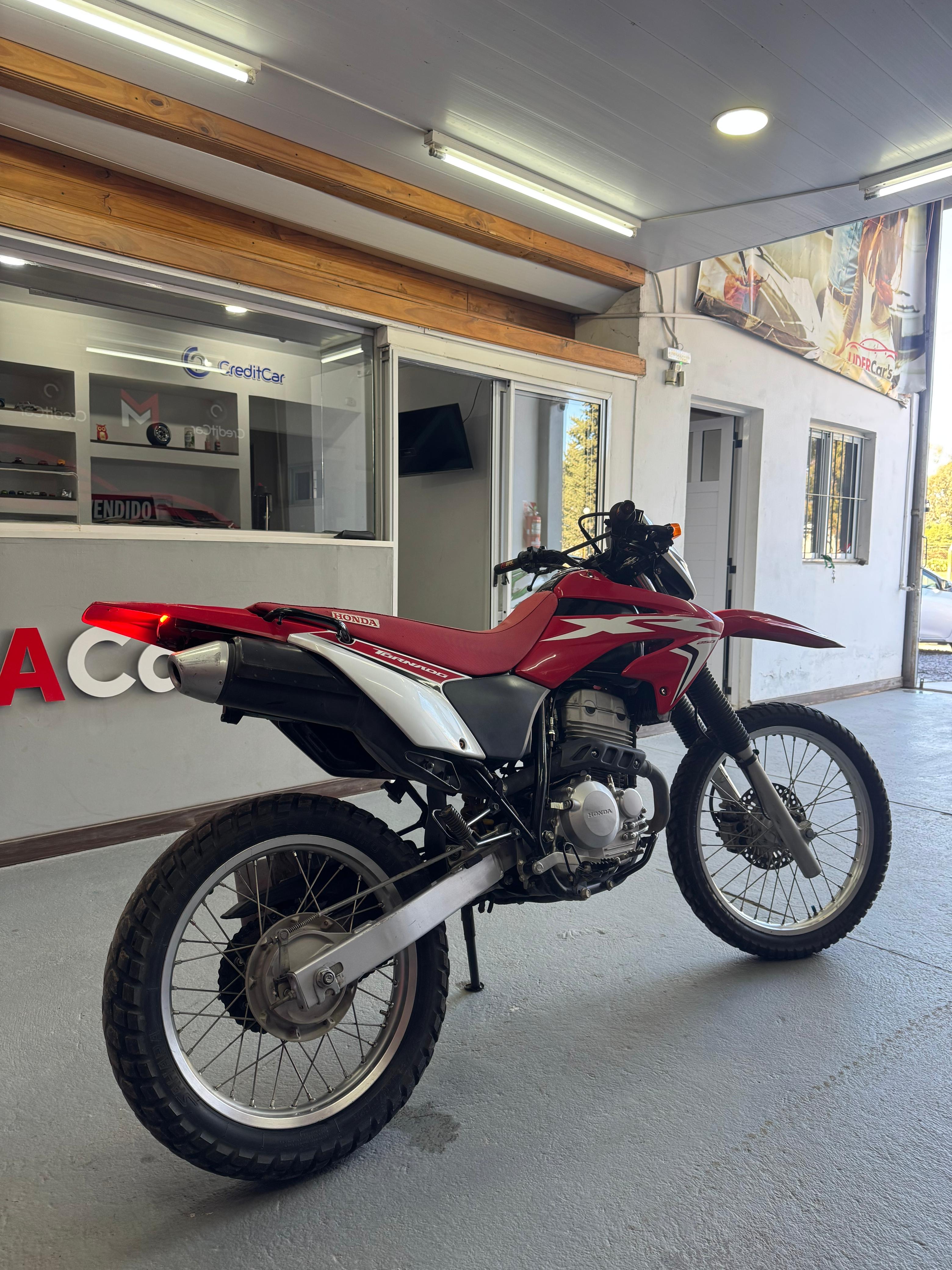 Honda 250 Tornado — foto 2