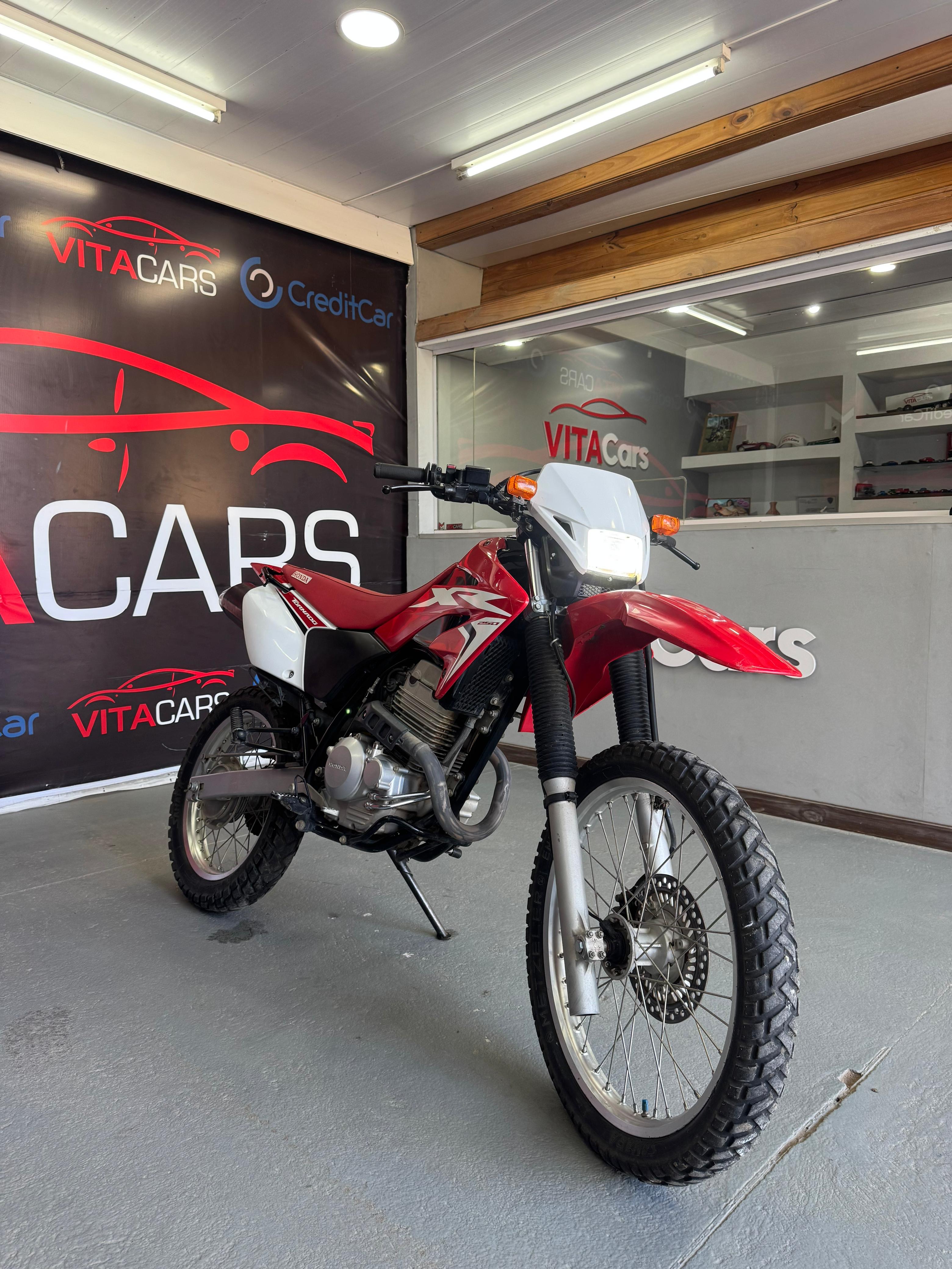 Honda 250 Tornado — foto 3