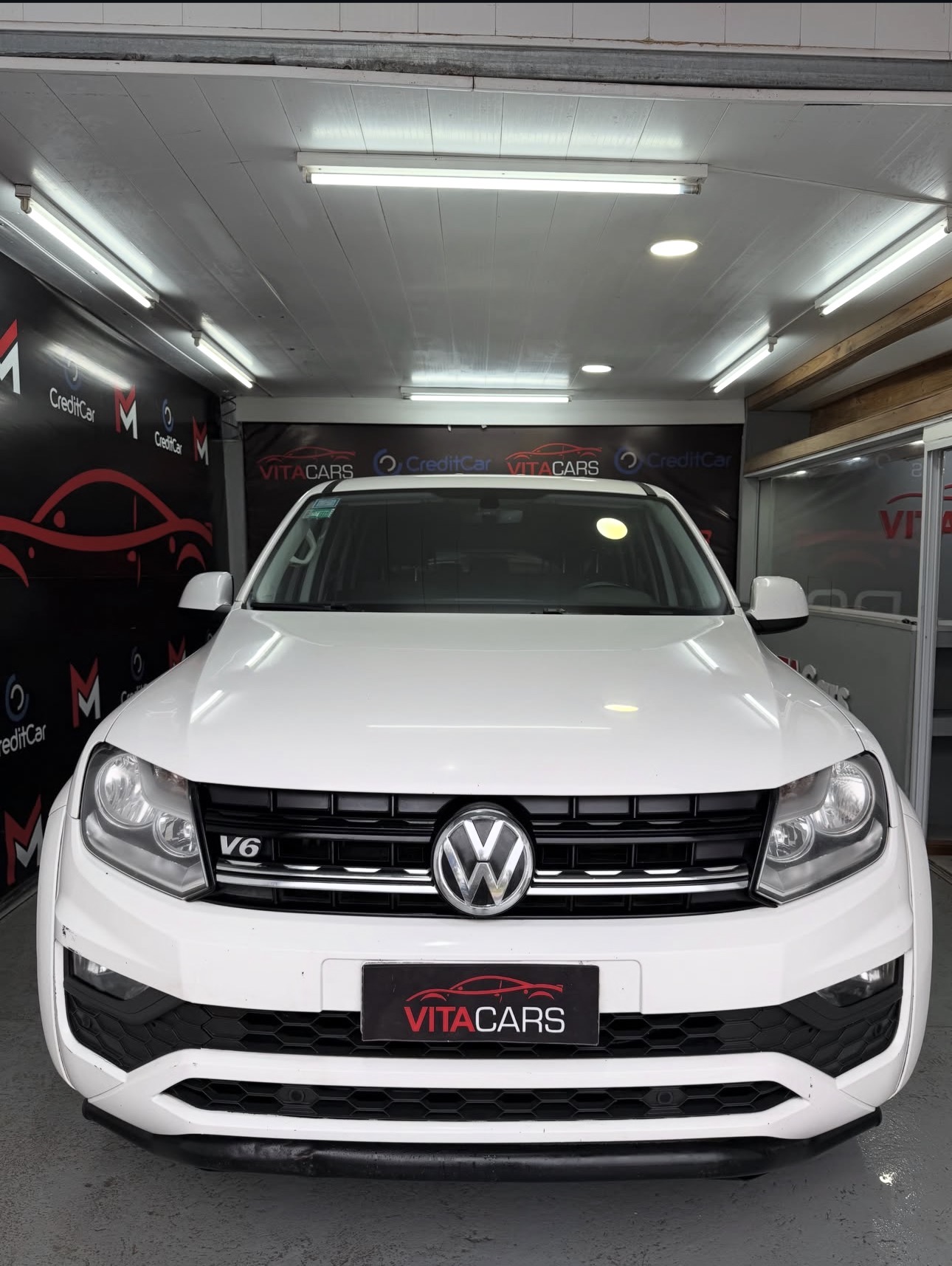 Volkswagen Amarok V6 Confortline 4x4 AT — foto 2