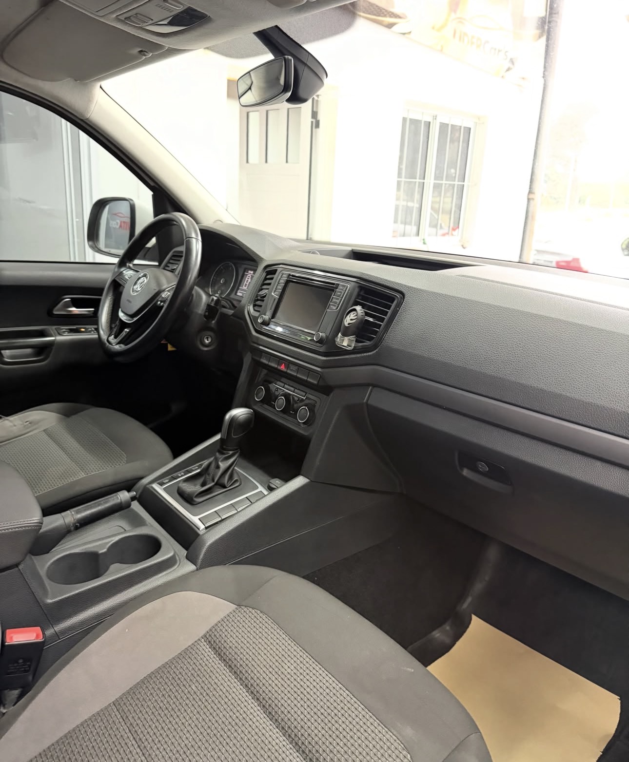 Volkswagen Amarok V6 Confortline 4x4 AT — foto 7
