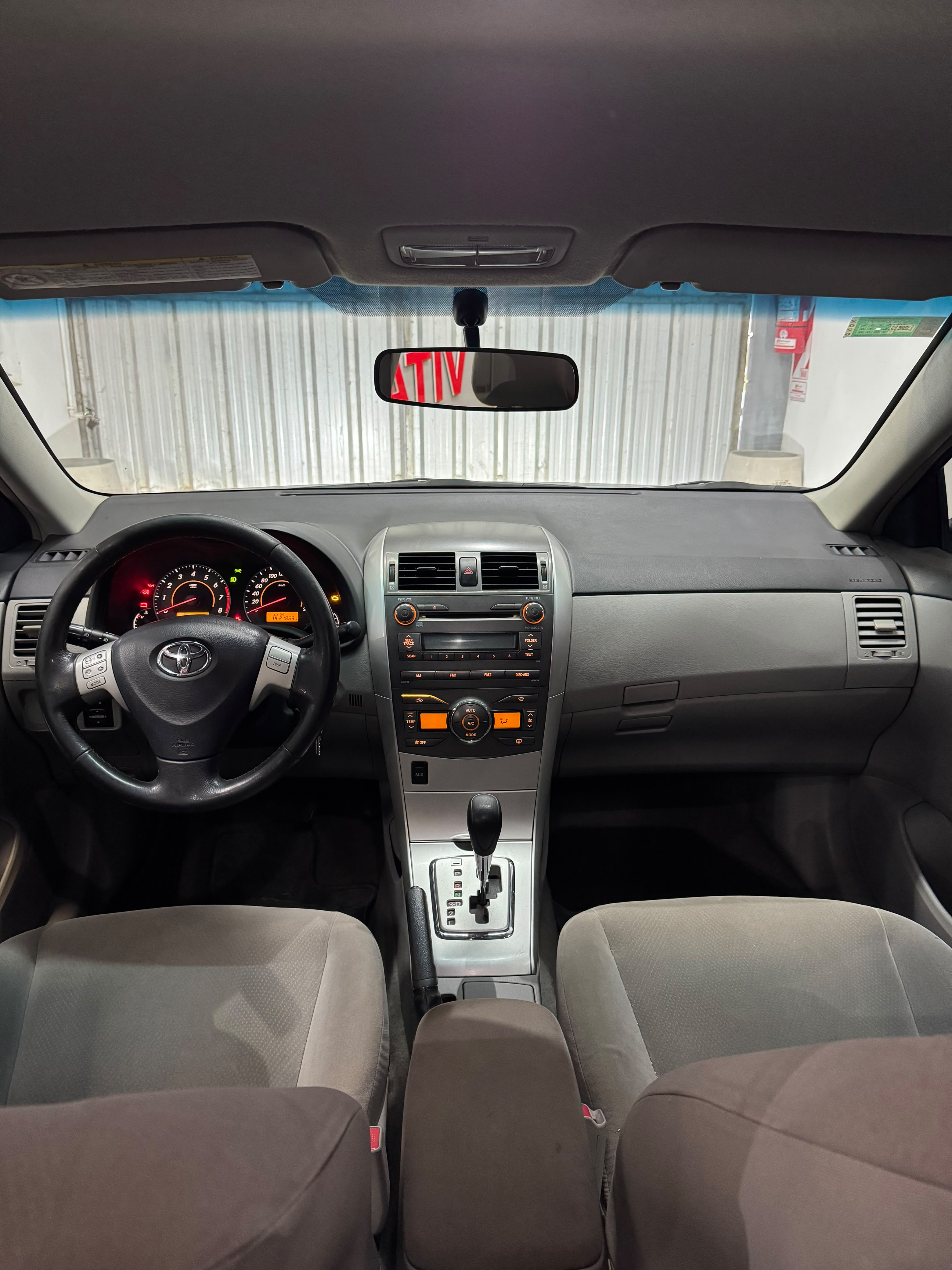 Toyota Corolla XEI — foto 9