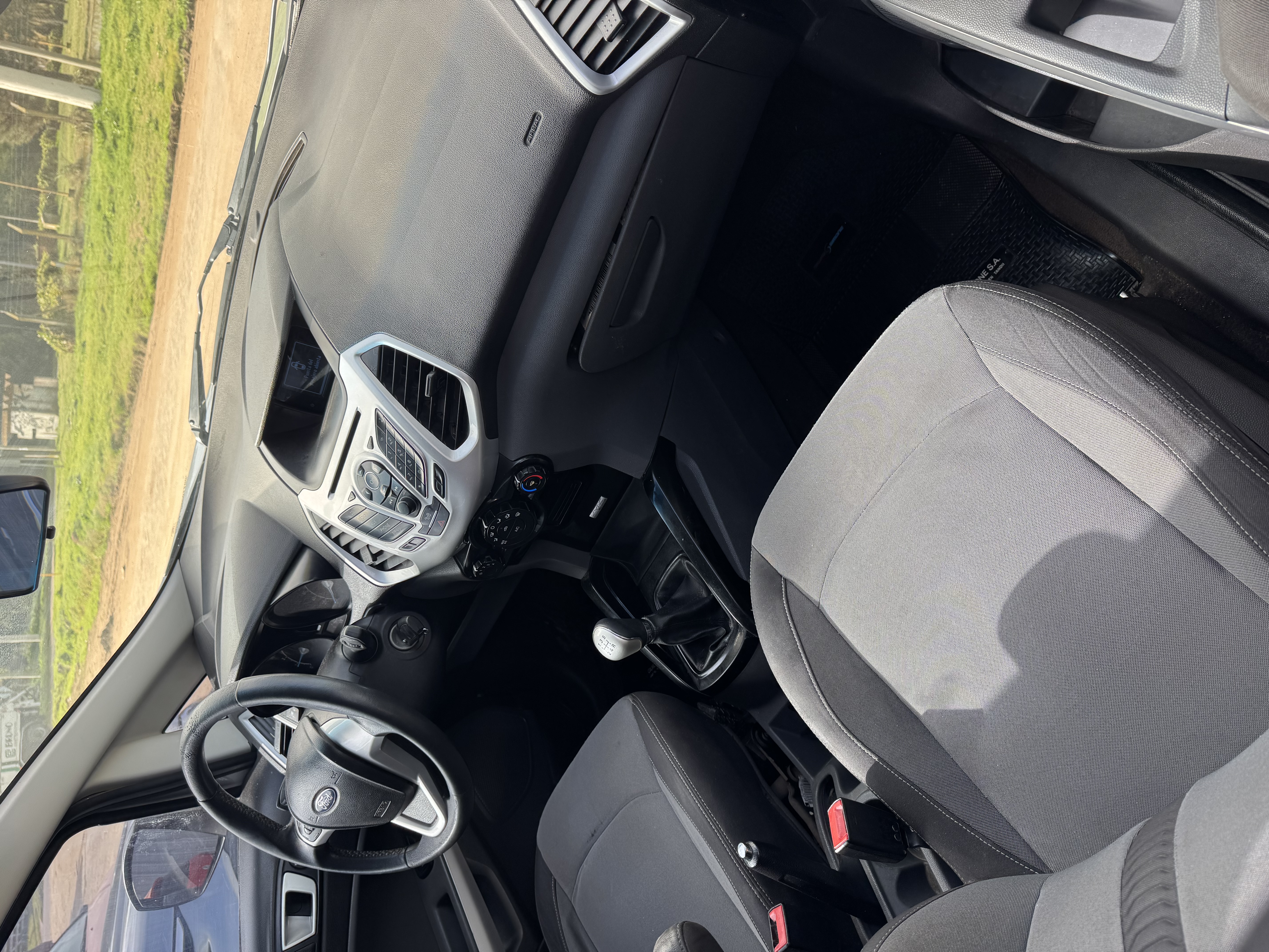 Ford EcoSport — foto 10