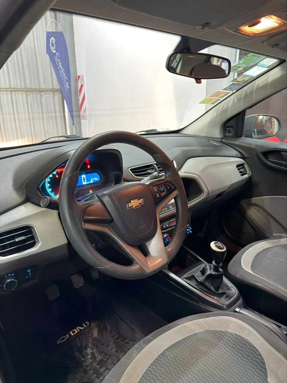 Chevrolet Ónix LT — foto 6