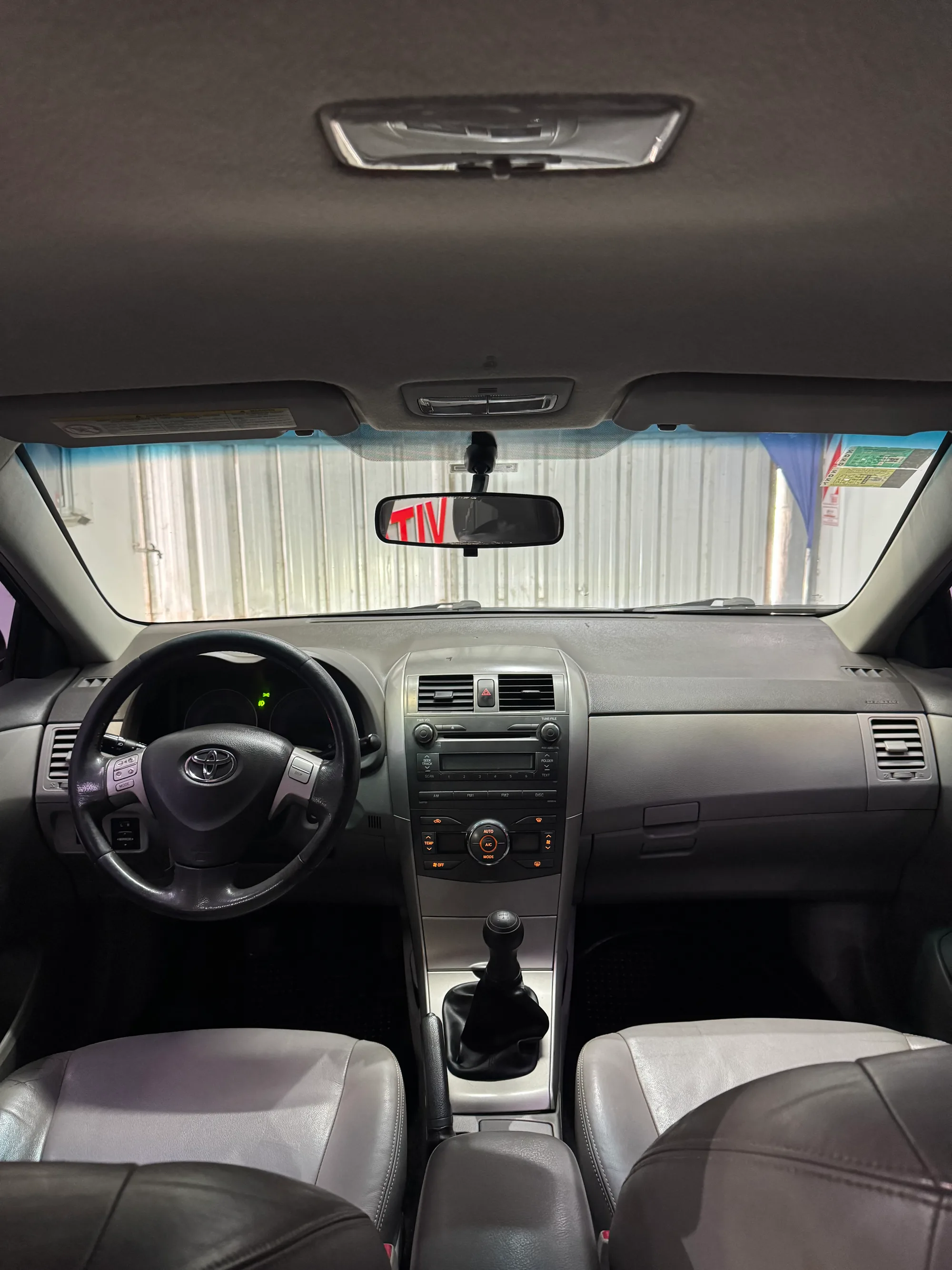 Toyota Corolla XEI — foto 8