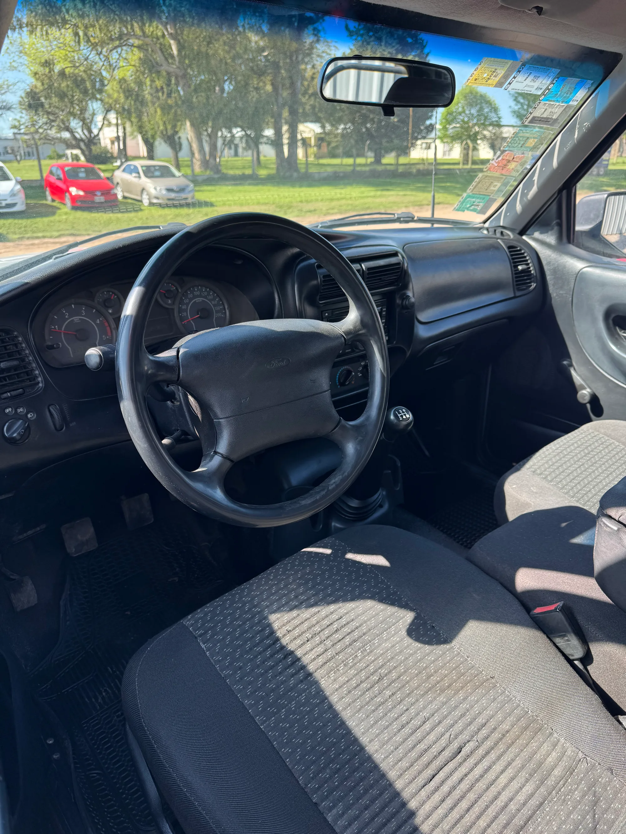 Ford Ranger XL 4x2 — foto 7