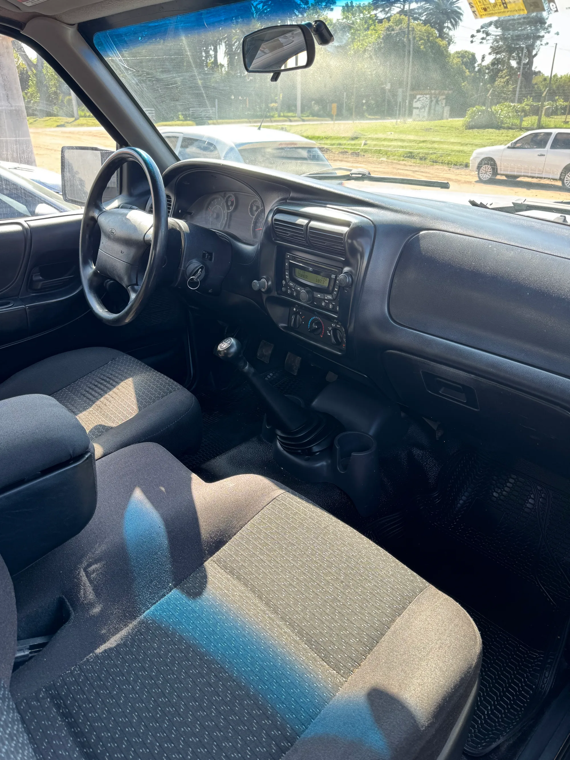 Ford Ranger XL 4x2 — foto 9
